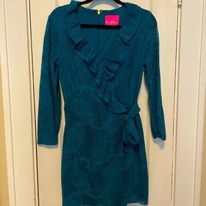 Lily Pulitzer romper- skort bottom size medium Teal